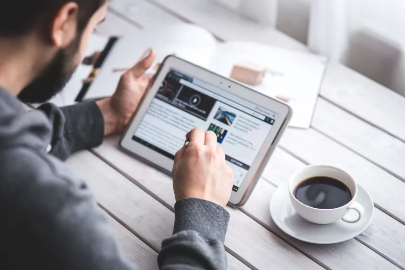 Curated by a Human: Why People Are Ditching the Algorithm for Someone With Actual Taste